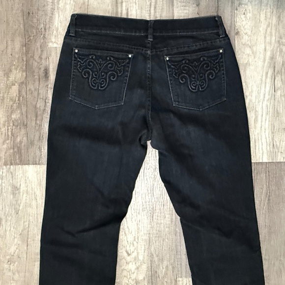 WHITE HOUSE BLACK MARKET Women’s Slim Leg Pants (Size 8R) - Picture 11 of 16